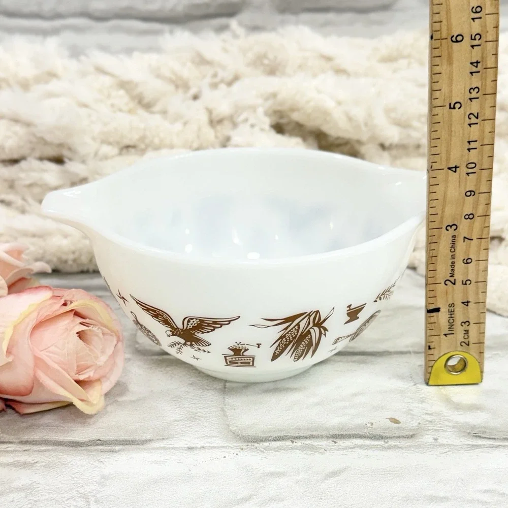 Vintage Pyrex 